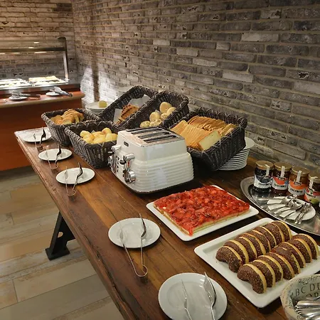 Wilson Palace By Loft Szálloda