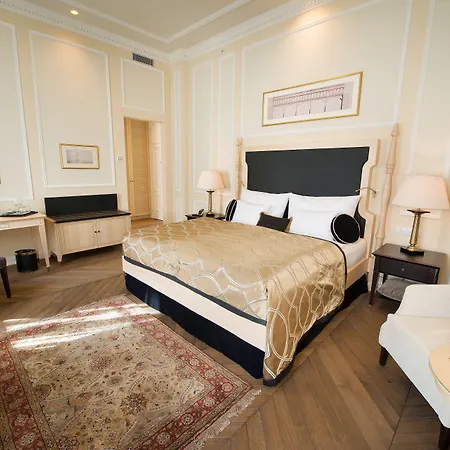 Wilson Palace By Loft Отель Братислава