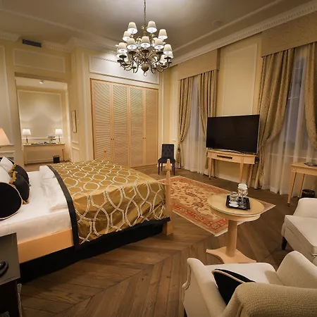 Wilson Palace By Loft 4*