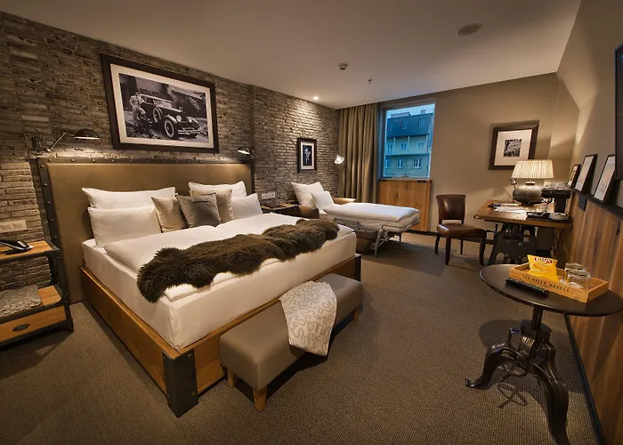 Wilson Palace By Loft 4*