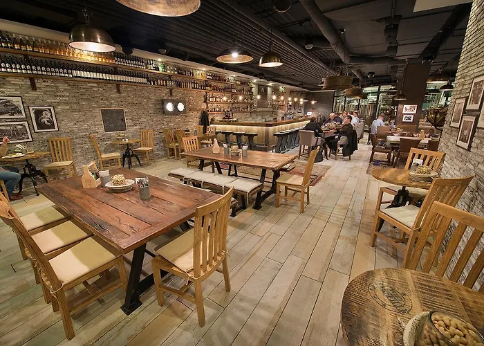 Wilson Palace By Loft Pozsony