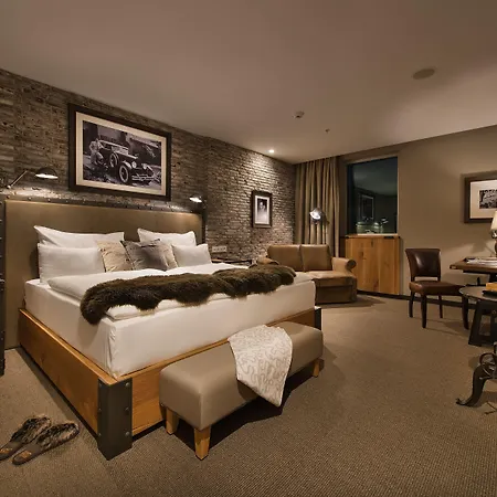 Wilson Palace By Loft 4* 布拉迪斯拉发