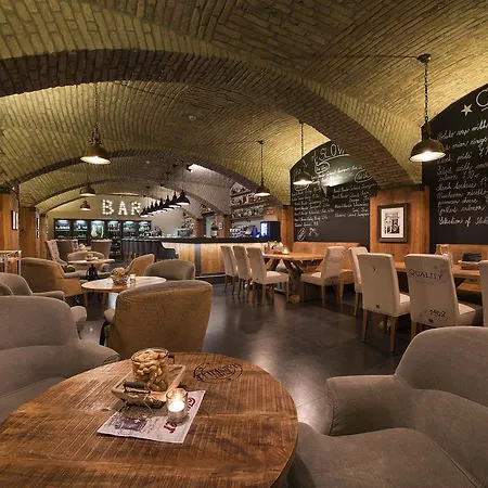 酒店 Wilson Palace By Loft