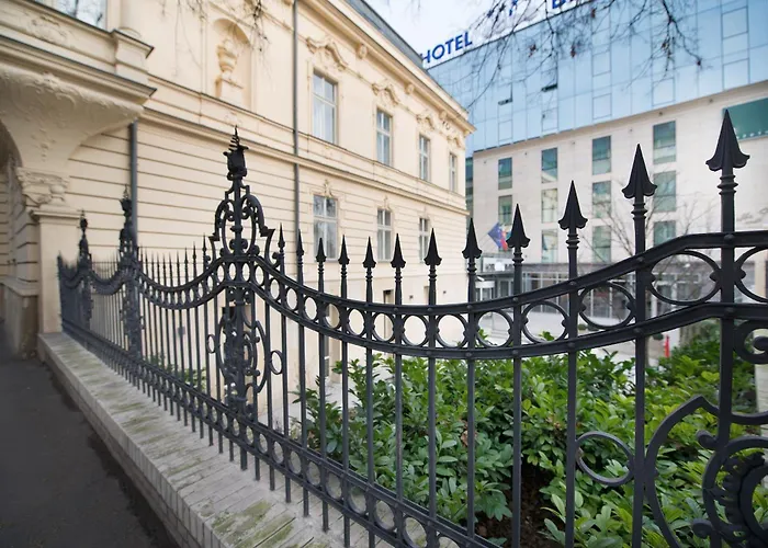 Wilson Palace By Loft 브라티슬라바